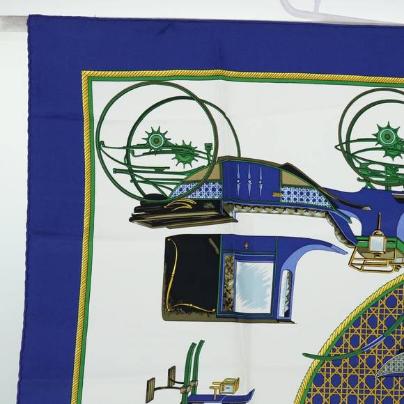 HERMES Scarves - Picture 5 of 16